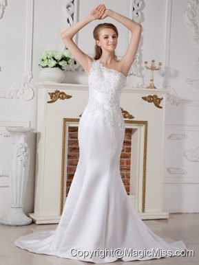 Informal Mermaid One Shoulder Court Train Satin Lace Wedding Dress