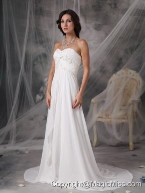 Modest Empire Sweetheart Court Train Chiffon Appliques Wedding Dress