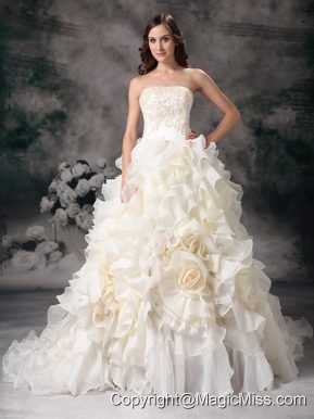 Beautiful A-line Strapless Chapel Train Organza Hand Made Flower Wedding Dress