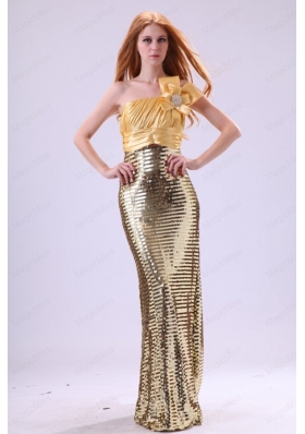 Sexy Sequins Column Strapless Floor Length Yellow Prom Dress with Ruching