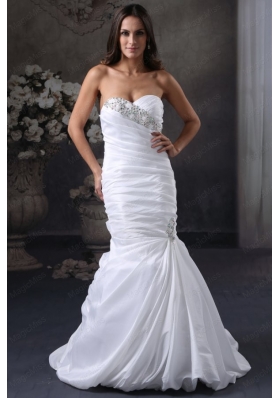 Luxurious Mermaid Sweetheart Beading Wedding Dress with Brush Train