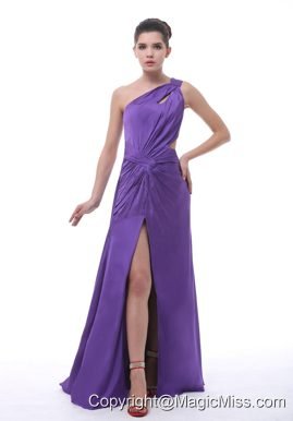 One Shoulder High Slit Purple Chiffon Floor-length Ruch 2013 Prom / Evening Dress
