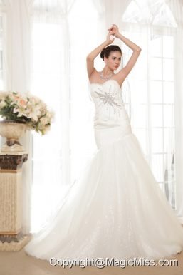 Perfect Mermaid / Trumpet Sweetheart Chapel Train Organza Sequins Wedding Dress