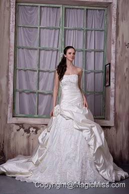 Gorgeous A-line Strapless Chapel Train Taffeta and Lace Appliques and Hand Made Flower Wedding Dress