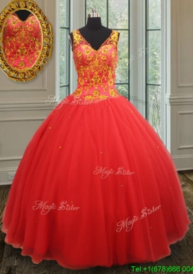 New Style Ball Gown V Neck Rust Red Sweet 16 Dress with Beaded Appliques