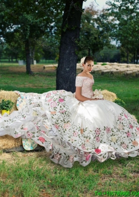 Gorgeous Short Sleeves Embroideried and Beaded Bodice Quinceanera Dress with Brush Train