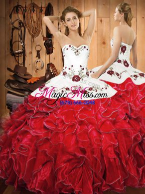 White And Red Halter Top Lace Up Embroidery and Ruffles Sweet 16 Dresses Sleeveless