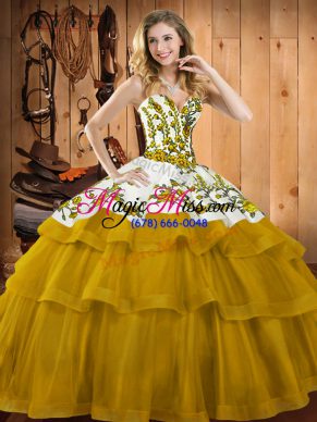 Hot Selling Sleeveless Sweep Train Embroidery Lace Up Quinceanera Dresses