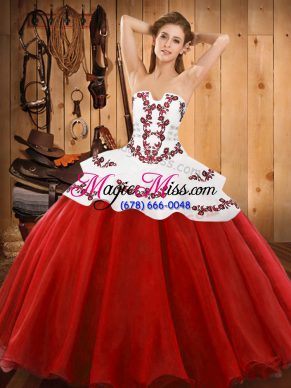 Popular Red Ball Gowns Strapless Sleeveless Tulle Floor Length Lace Up Embroidery Quince Ball Gowns