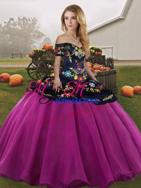 Sleeveless Floor Length Embroidery Lace Up Quince Ball Gowns with Fuchsia