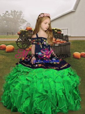 Sleeveless Organza Floor Length Lace Up Little Girl Pageant Gowns in with Embroidery and Ruffles
