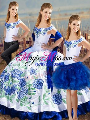 Cute Floor Length Lace Up Vestidos de Quinceanera White for Sweet 16 and Quinceanera with Embroidery