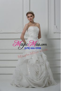 Popular Fabric With Rolling Flowers Strapless Sleeveless Brush Train Lace Up Ruching Wedding Gown in White