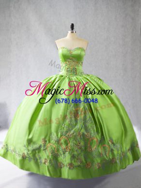 Modern Lace Up Vestidos de Quinceanera Embroidery Sleeveless Floor Length