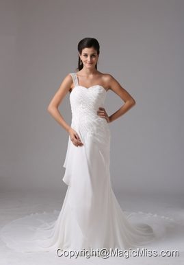 Stylish Column One Shoulder Wedding Dress Appliques Decorate Bust Chiffon Court Train