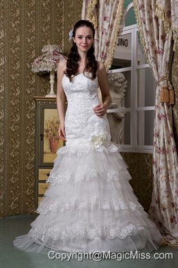 Fashionable A-line Swetheart Brush Train Taffeta and Lace Ruffled Layers Wedding Dress