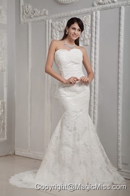 Luxurious Mermaid Sweetheart Brush Train Satin Lace Wedding Dress