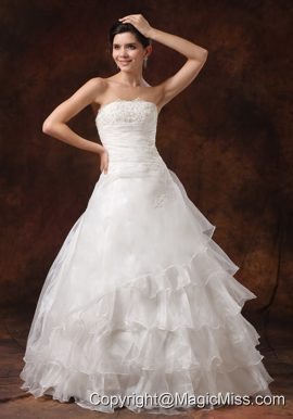 Ruffles Layered and Lace Decorate Bust For 2013 Wedding Dress