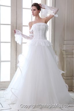 Sweet A-line Strapless Floor-length Tulle Beading and Appliques Wedding Dress