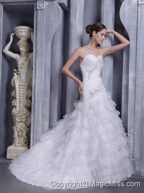 White A-line / Princess Sweetheart Court Train Organza Appliques Wedding Dress