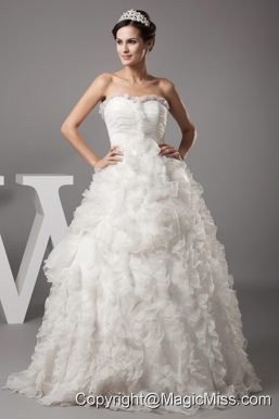 Ball Gown Beading Sweetheart Floor-length Ruffles Wedding Dress