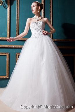 Best Ball Gown Sweetheart Floor-length Tulle Beading Wedding Dress