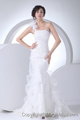 One Shoulder Ruffles Mermaid Appliques Wedding Dress