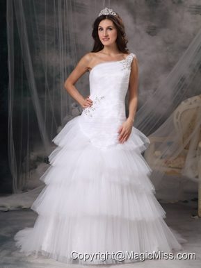 Popular A-line One Shoulder Court Train Tulle Beading Wedding Dress