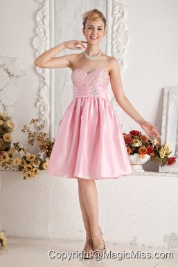 Baby Pink A-line Sweetheart Short Prom Dress Taffeta Beading Knee-length