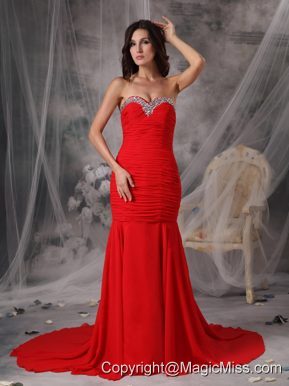 Elegant Red Mermaid / Trumpet Evening Dress Sweetheart Chiffon Beading Court Train