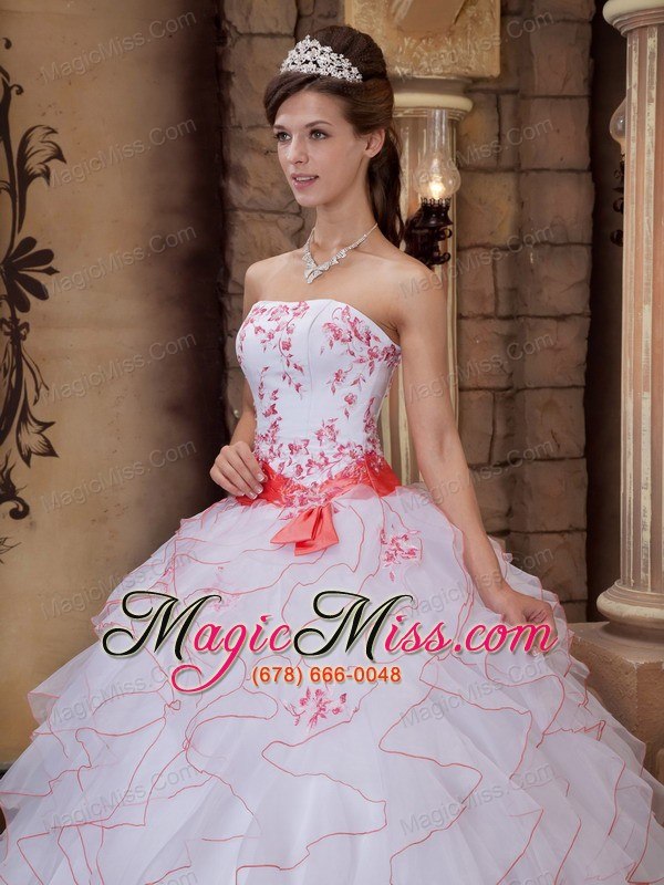 wholesale white ball gown strapless floor-length organza embroidery quinceanera dress