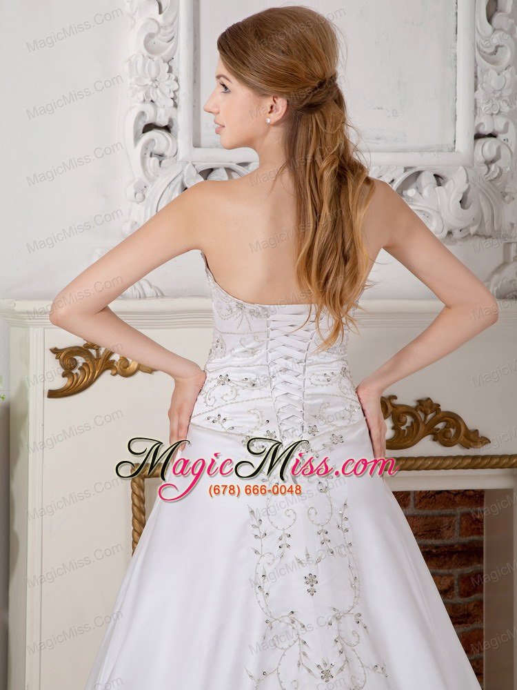 wholesale gorgeous a-line sweetheart court train satin appliques wedding dress