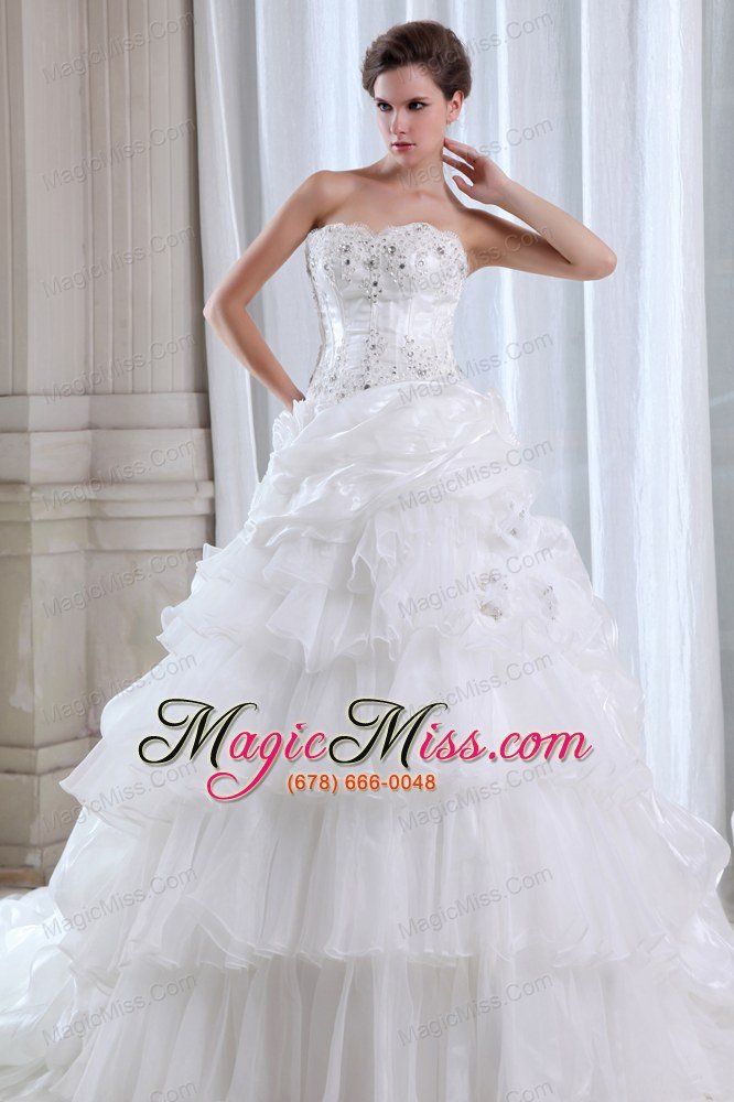 wholesale roamntic a-line strapless court train organza beading and appliques wedding dress