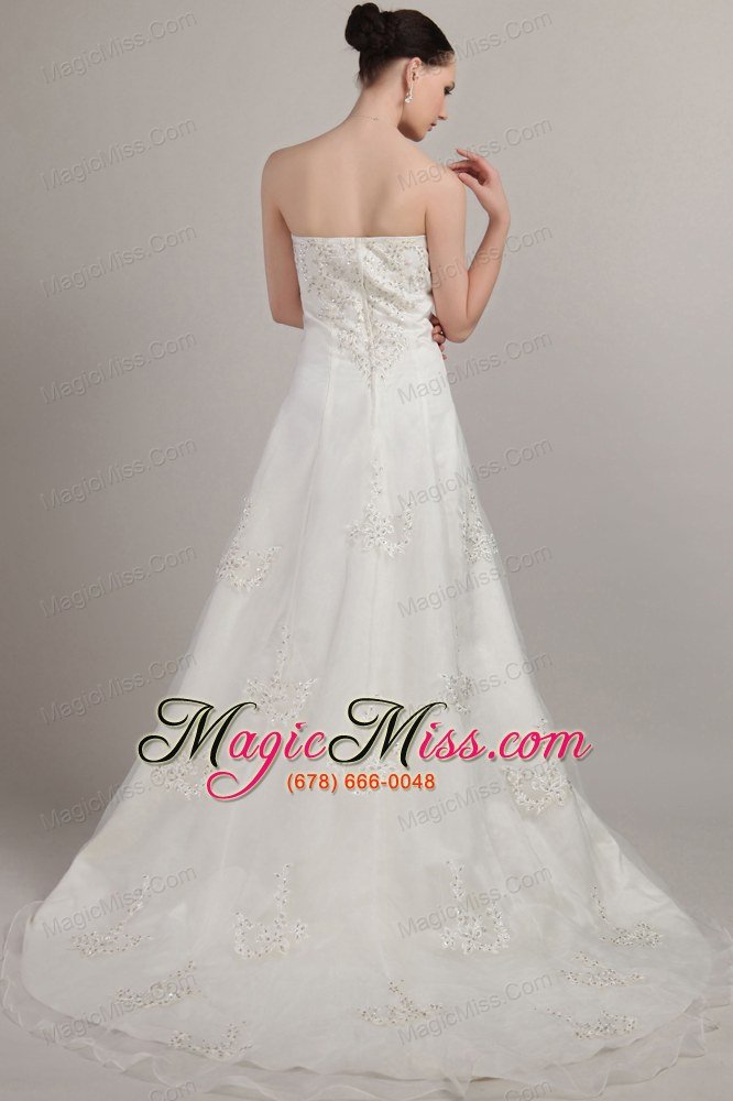 wholesale classical a-line / princess strapless court train tulle beading and embroidery wedding dress