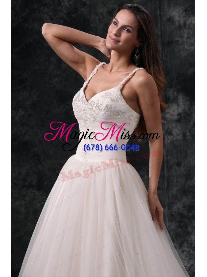 wholesale fashionable a line straps appliques tulle wedding dress in champagne