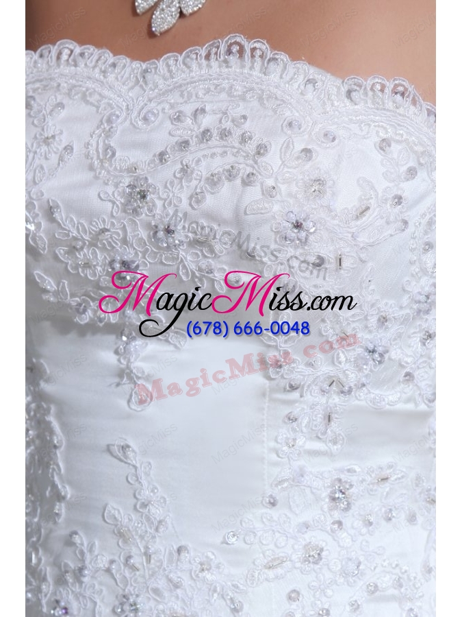 wholesale ball gown strapless lace appliques wedding dress with chapel train