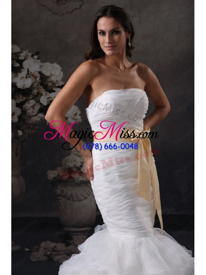 wholesale luxurious mermaid strapless ruching and sash court train organza wedding dress