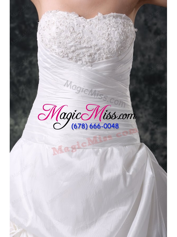 wholesale luxurious a line sweetheart appliques and beading lace up wedding dress