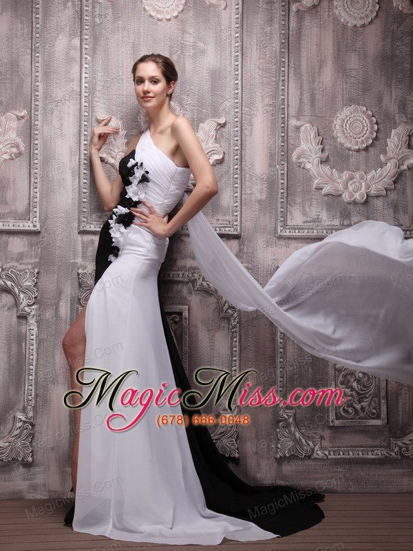 wholesale white and black empire one shoulder watteau train chiffon handle flowers prom dress
