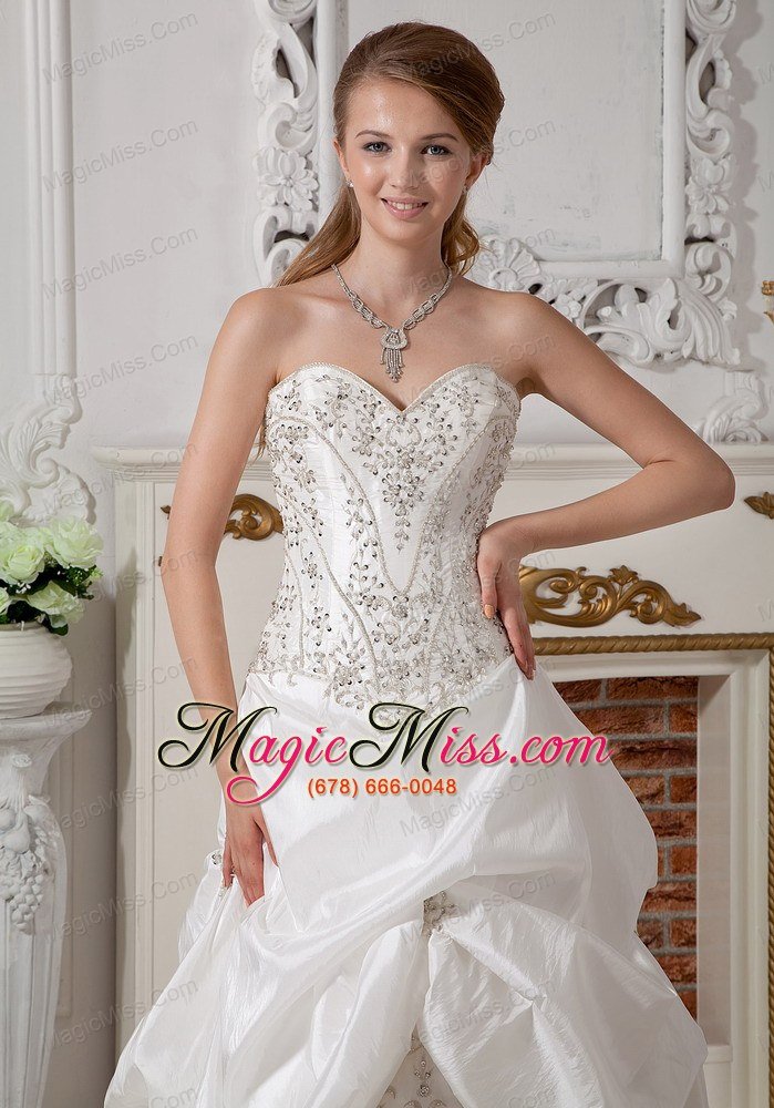 wholesale remarkable a-line sweetheart court train taffeta appliques wedding dress