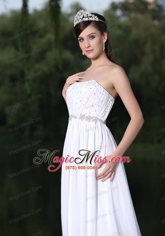 wholesale clearence for wedding dress with strapless sweep chiffon in florida