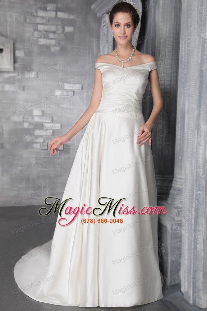 wholesale white column/sheath off the shoulder court train satin pleat wedding dress