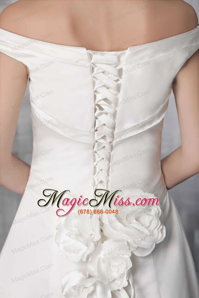 wholesale white column/sheath off the shoulder court train satin pleat wedding dress