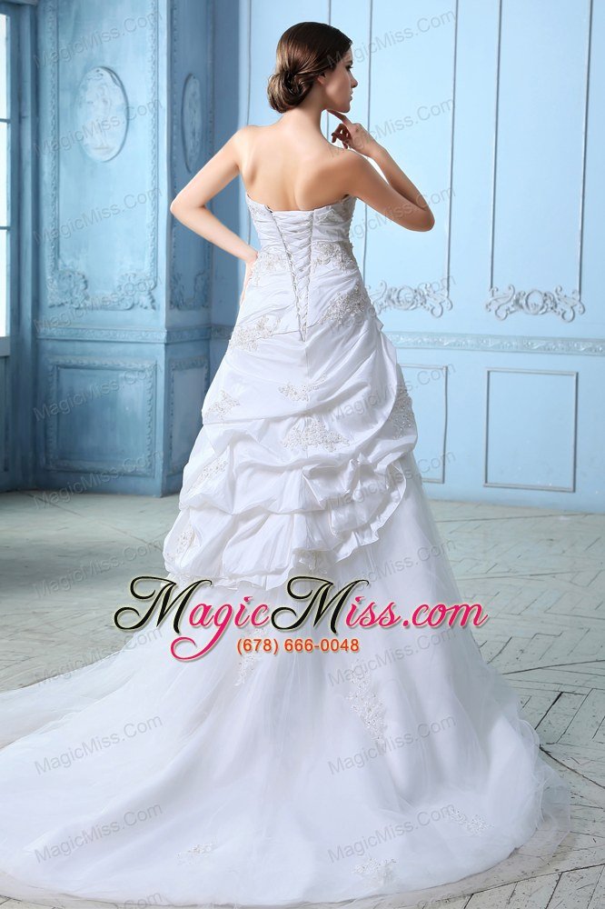 wholesale sweet a-line sweetheart court train tulleruch and appliques wedding dress