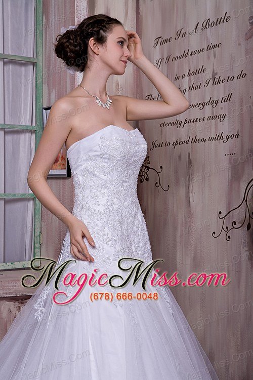 wholesale custom made a-line strapless court train taffeta and tulle appliques wedding dress