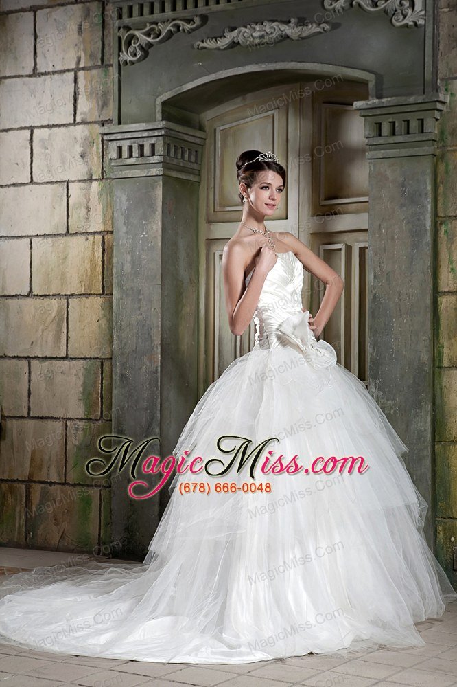 wholesale popular a-line strapless chapel train tulle and taffeta beading wedding dress