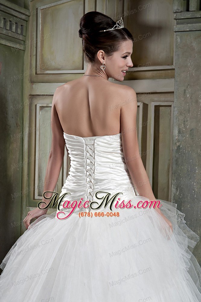 wholesale popular a-line strapless chapel train tulle and taffeta beading wedding dress