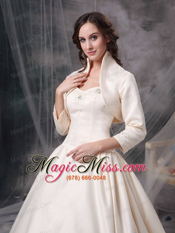 wholesale champagne a-line sweetheart chapel train satin appliques wedding dress