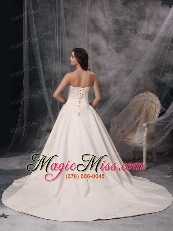 wholesale champagne a-line sweetheart chapel train satin appliques wedding dress