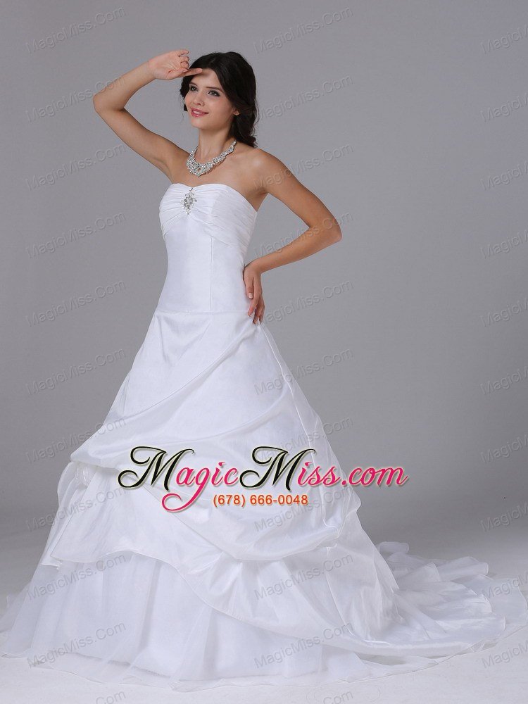 wholesale fashionable wedding dress with strapless hand made flowers and taffeta